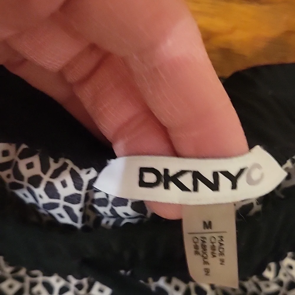 DKNYC Drawstring printed pant size medium. EUC.‎ - Picture 4 of 9
